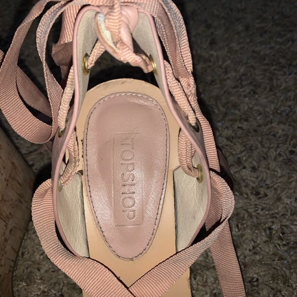 Ankle wrap wedges - Picture 2 of 5